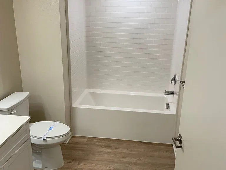 288 Center St. — Photo 11