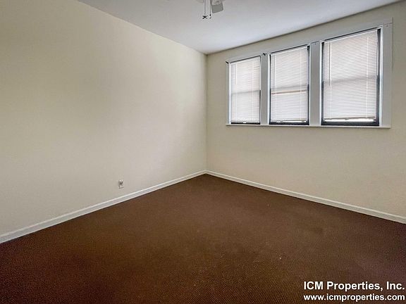 3rd image of 2255 N Southport Ave #1