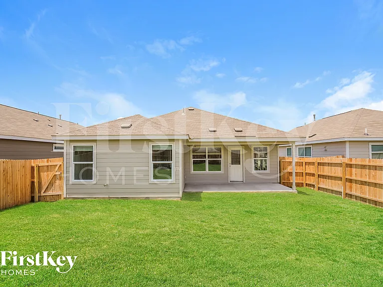 6728 Beehive Dr — Photo 14