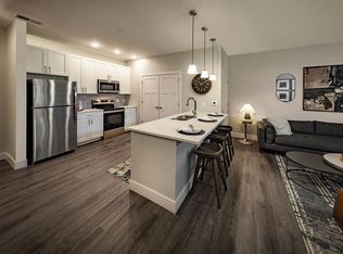 Flats at Walnut Ridge, Fort Wayne, IN 46804