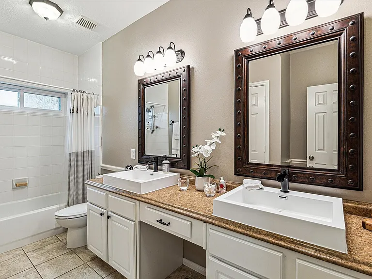 403 Airybrook Ln — Photo 25
