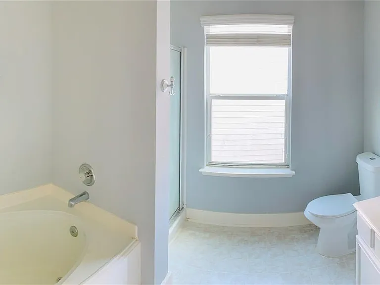 3923 Carriage Park Row — Photo 18