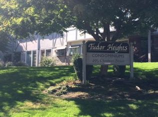 495 Chestnut St APT 10, Ashland, OR 97520