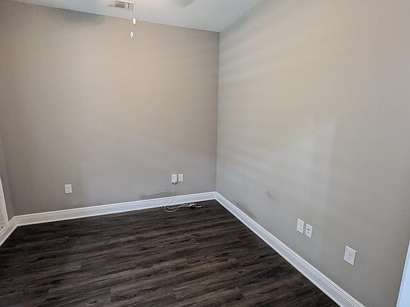 3rd image of 2335 Hadleigh Hills Ct
