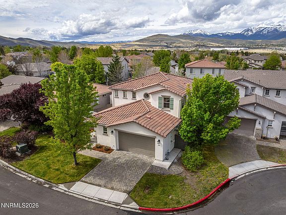5th image of 450 Roseben Ct