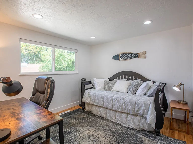 9949 S Sego Lily Dr — Photo 33