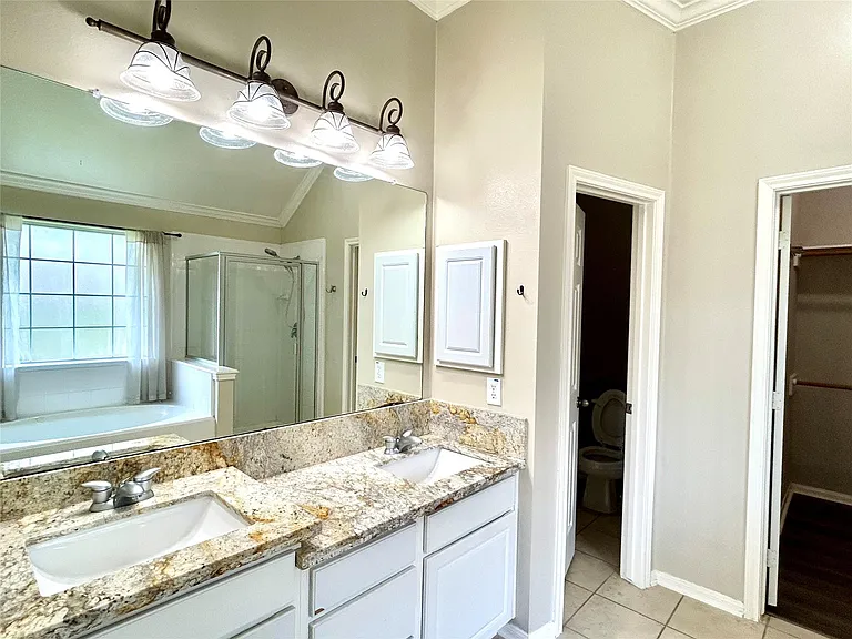 2606 Sun Flare Ln — Photo 9