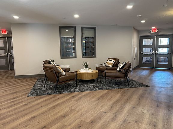 4th image of 2 Gary Hall Way #332