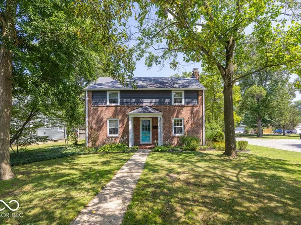 2303 Sycamore St, Columbus, IN 47201