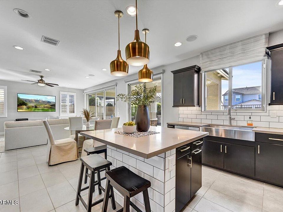1st image of 2091 E WISTERIA Drive