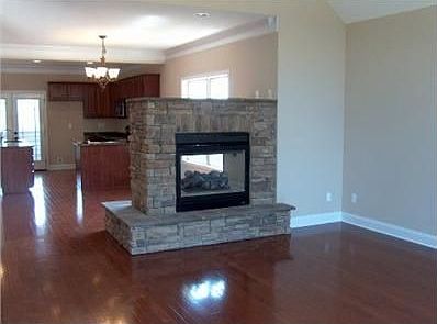 2nd image of 8349 Shoregate Ln