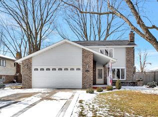 440 Division St, Peotone, IL 60468