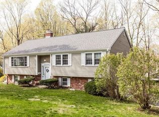 7 Cherry Ridge Rd, Acton, MA 01720