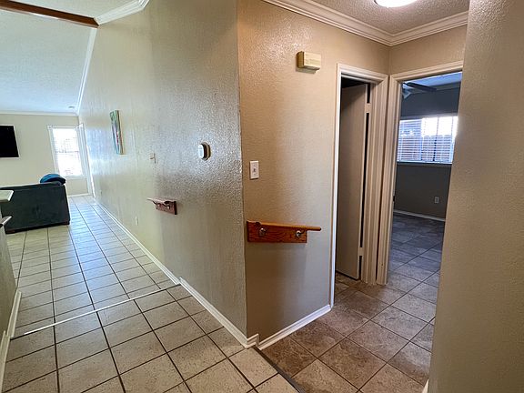 5th image of 4521 Manzanillo Dr #1