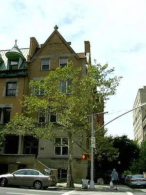 Sold by Corcoran | media 25