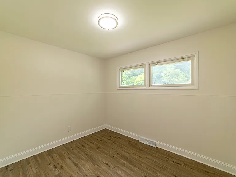 4125 Mississippi St — Photo 15