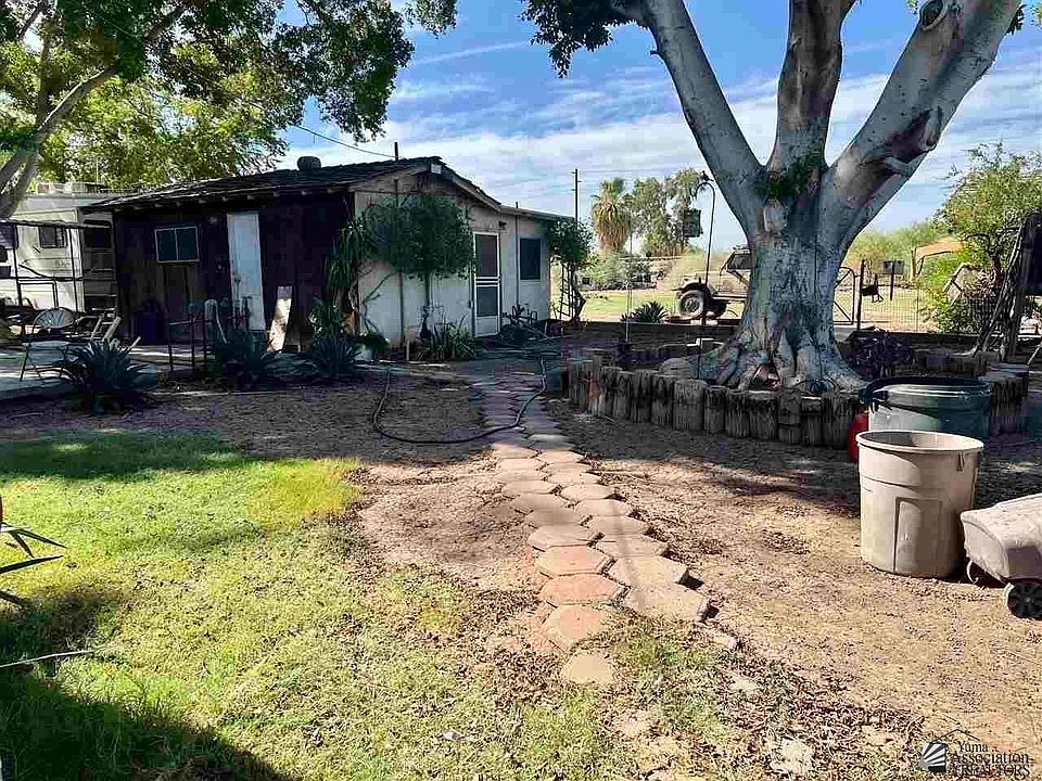 2nd image of 1624 W Colorado St