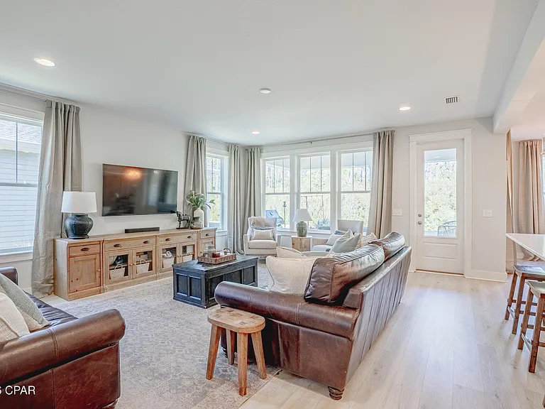 929 Breakfast Point Blvd — Photo 18
