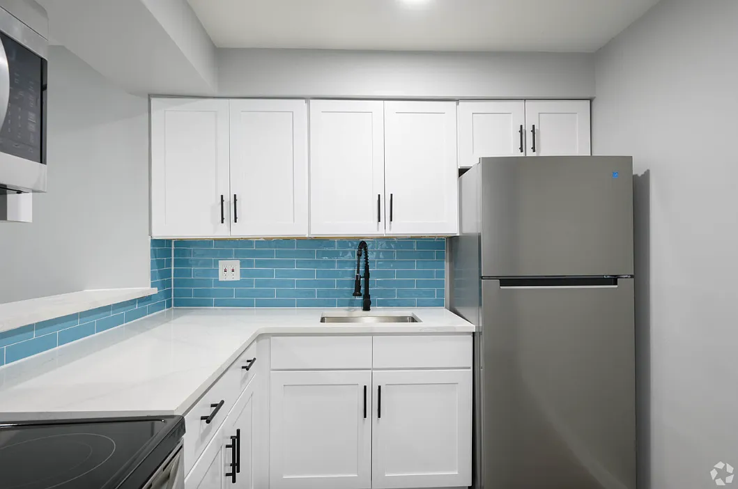 Building Photo - 3315 Old Capitol Trl #K10