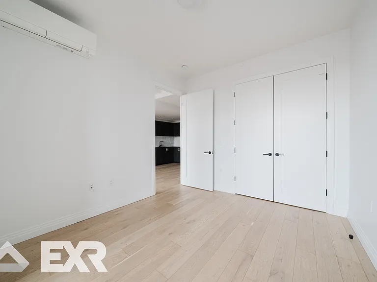 875 4th Ave #423 — Photo 10