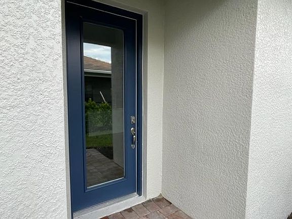 Custom door entryway with SmartHome