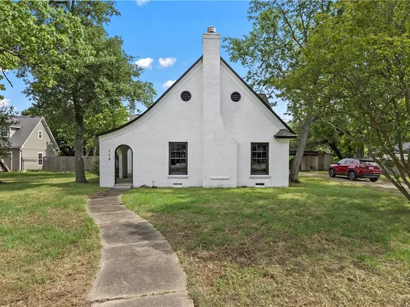 115 Rebecca St, Bryan, TX 77801