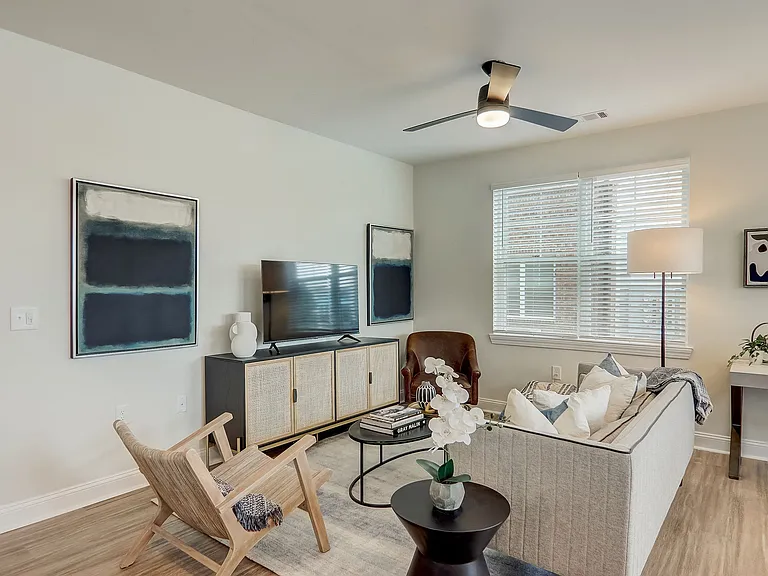 Birch Hill Apartments — Photo 42