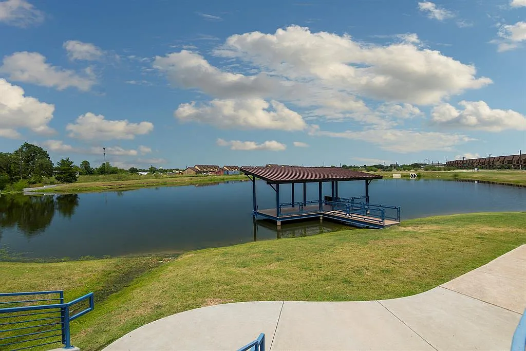 4 bed, 1853 sqft, $600 — Photo 4
