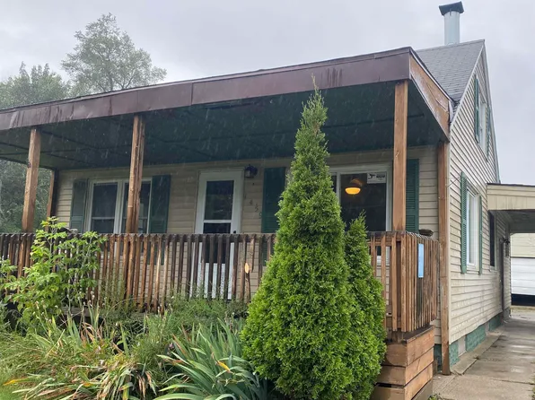 1459 Donovan St, Burton, MI 48529