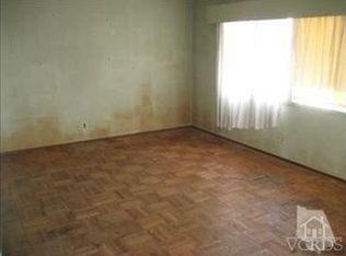 533 E Poplar St, Oxnard, CA 93033