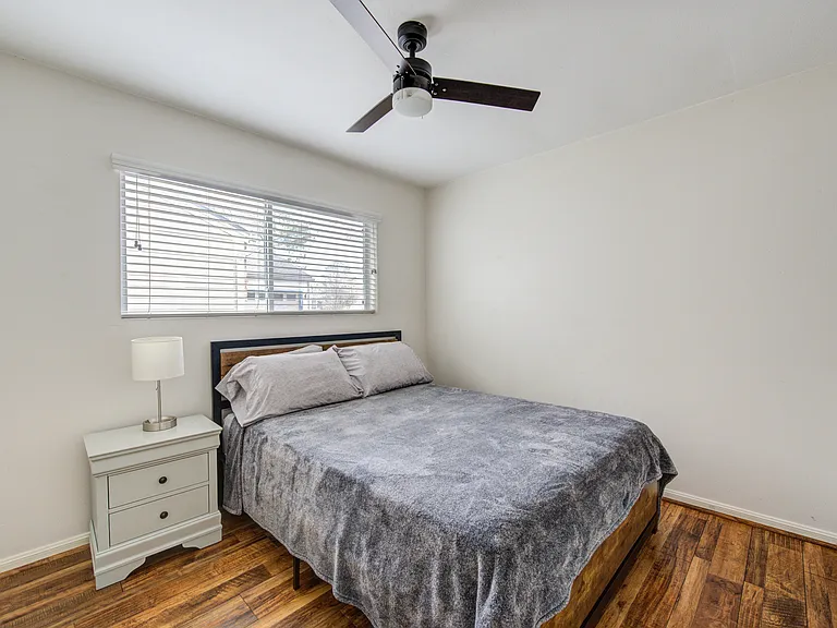 1522 S Kirkwood Rd — Photo 8