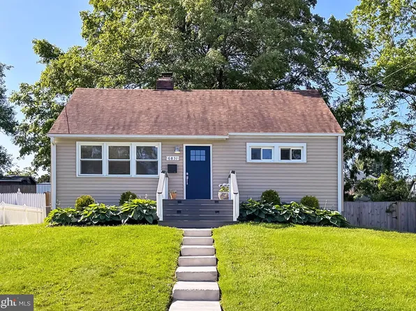 6831 Westlawn Dr, Falls Church, VA 22042