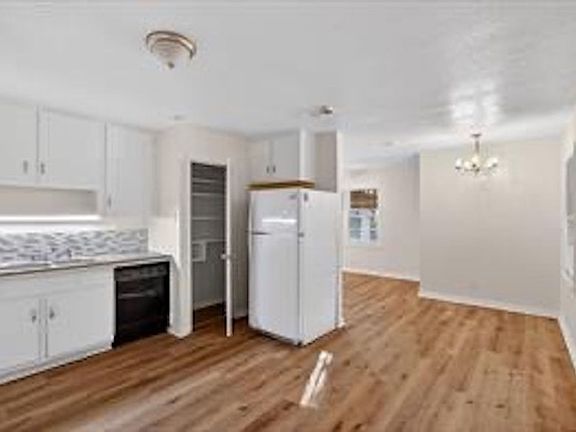 5th image of 4709 Mayfair St