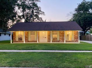 8137 Franwood Dr, Baton Rouge, LA 70806