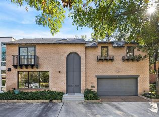 10 S Briar Hollow Ln Unit 53, Houston, TX 77027