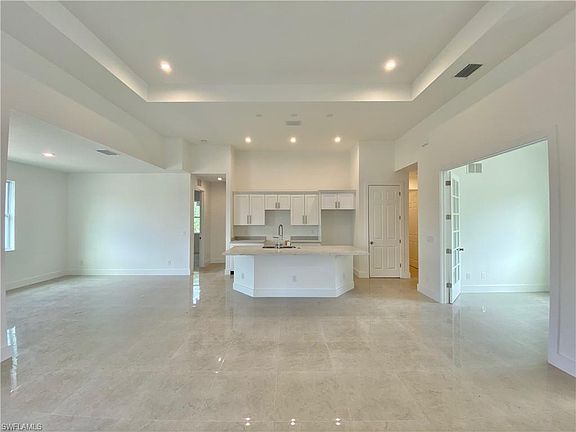 2nd image of 401 Prospect Ave