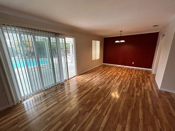 3rd image of 3618 W Country Ave
