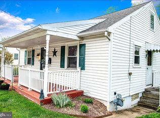125 Manchester St, Glen Rock, PA 17327