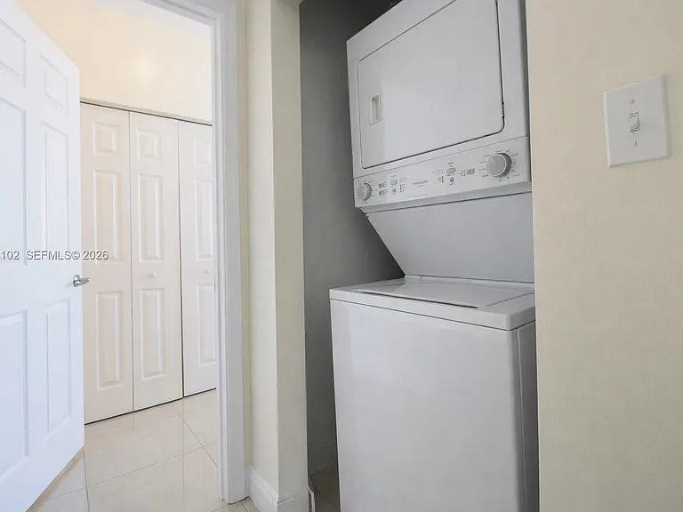 140 S Dixie Hwy #1019 — Photo 12
