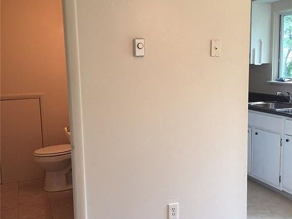 4th image of 3846 Hensill Ct