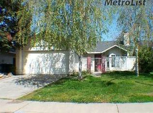 3437 Arizona Ave, Riverbank, CA