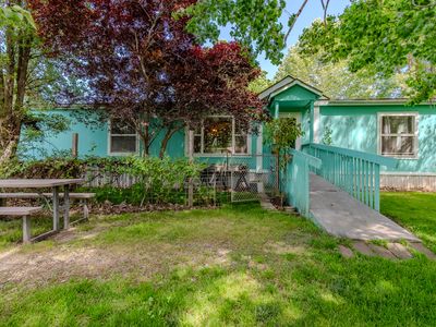 5912 Shady Brook Dr, Central Pt, OR, 97502