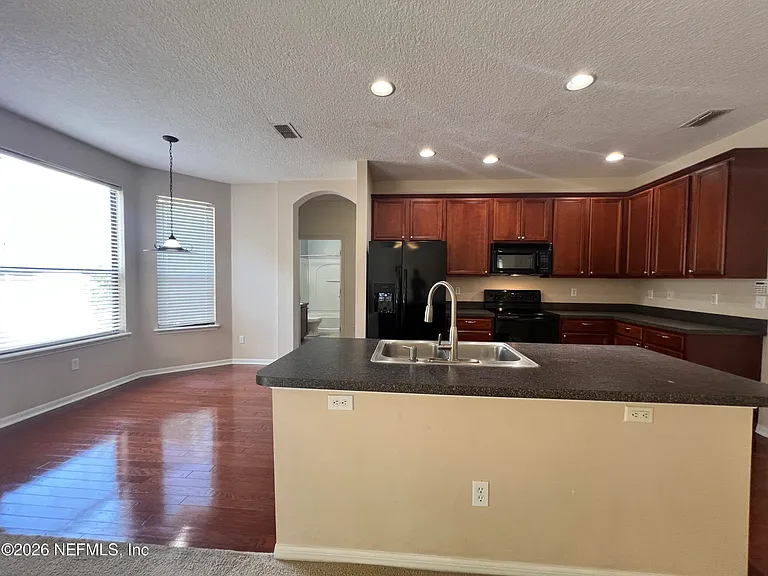 13491 Teddington Ln — Photo 19