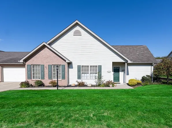 1011 Timberwood Dr, Beaver Falls, PA 15010