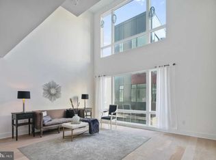 140 S Front St, Philadelphia, PA 19106