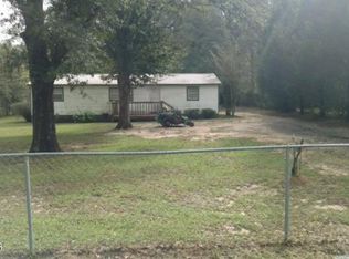 3437 Cook Cir, Vernon, FL 32462