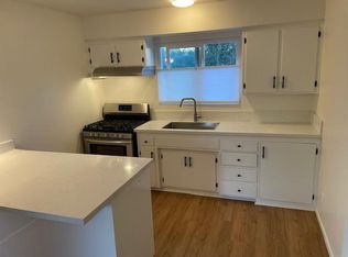 5440 Capistrano Ave APT D, Atascadero, CA 93422