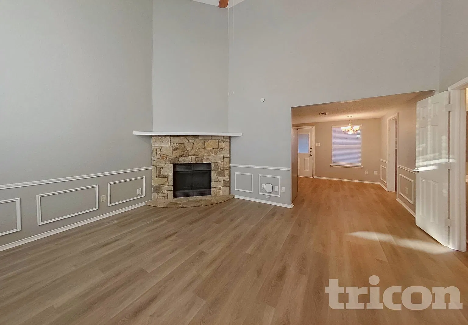 909 Canary Lane Mansfield TX — Photo 2