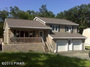 122 Vista Ln, Milford, PA 18337