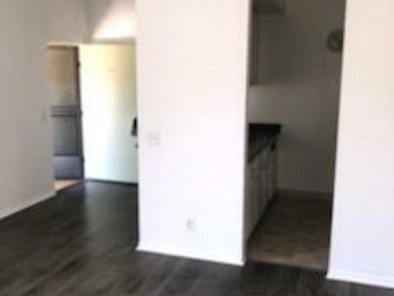 5th image of 12756 Matteson Ave #134